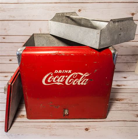 Metal Vintage Coca Cola Box 